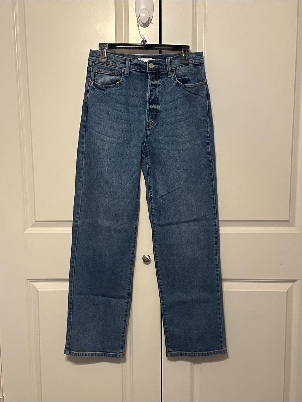 CELLO Straight-Leg Blue Jeans